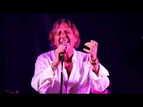 Ciro Sciallo - Astrigneme (live)