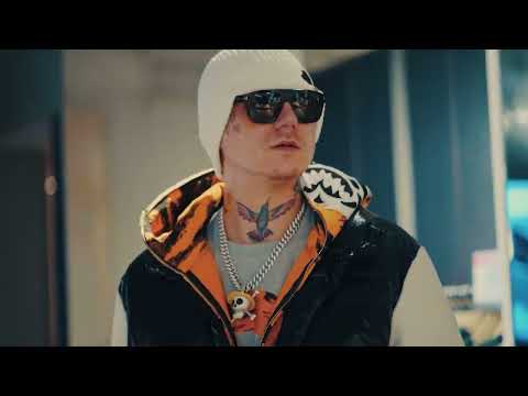 Ghostluvme - ¡Run it!