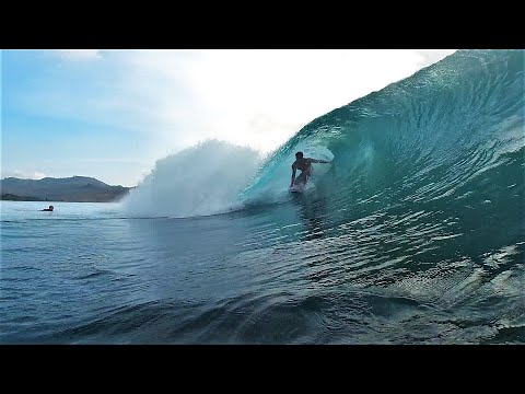 Low Tide Drainers - Desert Point - Surfing Lombok