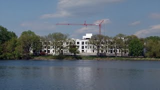 The Reeve Lakeside in Robbinsdale