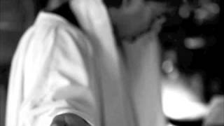 Nicklas Amran priest sings " You raise me up "