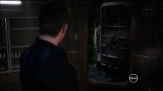 Supernatural 5x18 (100th episode) - Dean/Castiel: eye sex and wink