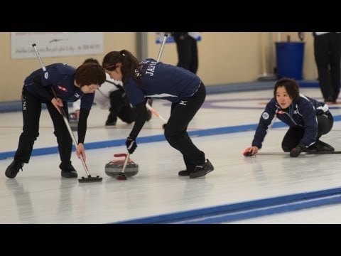 CURLING:World Women's Chp 2013 - Draw 1 SUI-JPN
