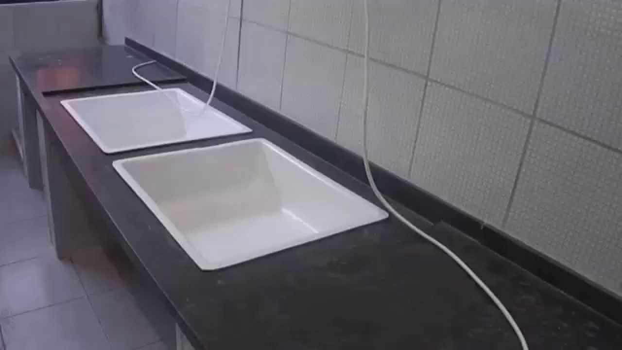 Watch Now Banheira para Creche em Fibra de Vidro Banheira para Creche em Fibra de Vidro