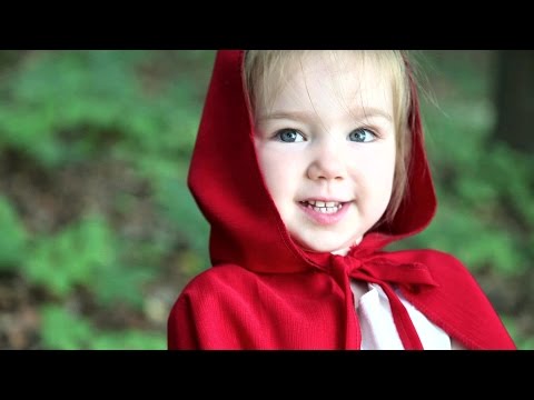 Червената Шапчица (Red Hat) с музика