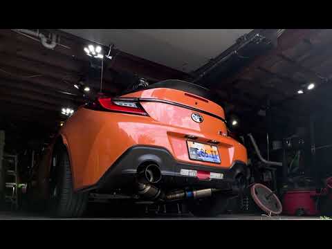 Tomei Type D Dual Exit exhaust. Cold start with a couple of revs.