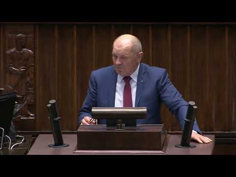 Marek Sawicki pyta o porozumienie z armatorami i zanieczyszczenia Bałtyku