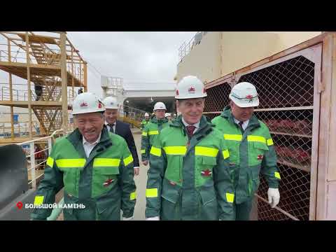 Второй газовоз проходит испытание в Приморье.