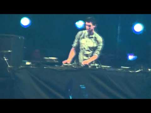 Calvin Harris - We Rock @ EDC Las Vegas (Day 1)