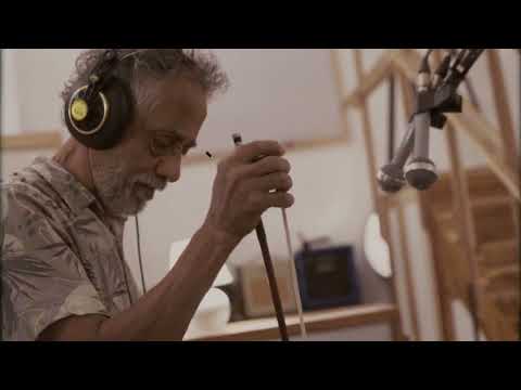 Fabiano do Nascimento - Aguas Serenas (with Jennifer Souza and Paulo Santos Uakti) (live video)