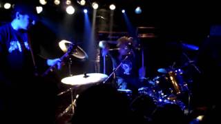 Weedeater - "Wizard Fight" [ La Zone, Liège - June 11, 2010]