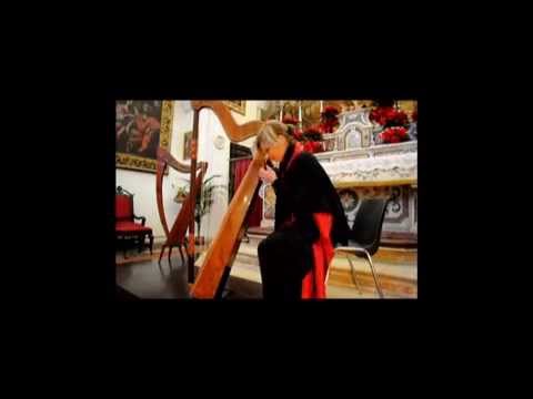 L'ARPISTA GIULIANA DE DONNO PER IL CAPODANNO DELLA FONDAZIONE ONLUS POPOLI&COSTITUZIONI