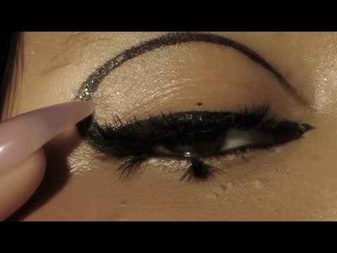 FREAK is WILD - [skuzland] (Official Audio)