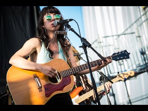 Hurray For The Riff Raff - "Look Out Mama" - Mountain Jam 2015