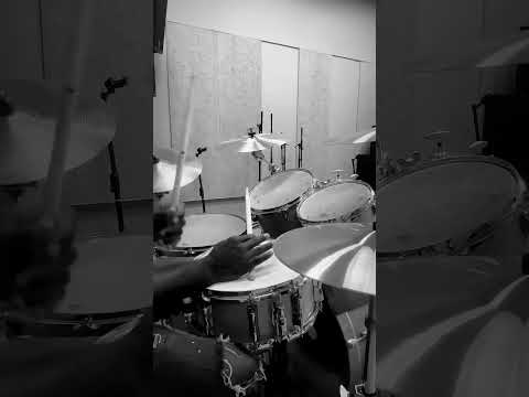 BLICASSTY ft LAA CH’WIIXY Oublié (Drum-Cover)