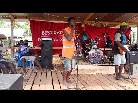 Hasi band of Bougainville entertains the crowd