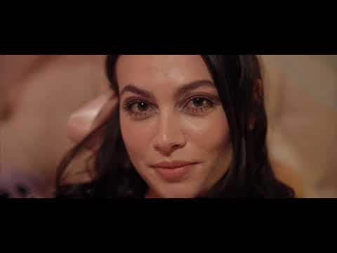 Carmen Goett - Muñecas de Cristal (Video Oficial)