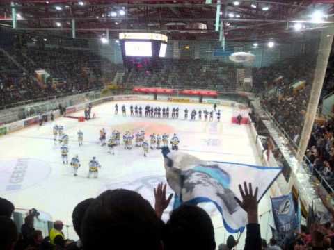 Ambrì, una passione mille emozioni