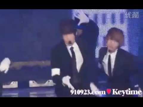 [FANCAM] 091210 SHINee Key Raps to Michael Jackson's 'Bad' @ G0ld3n D!$k Awards
