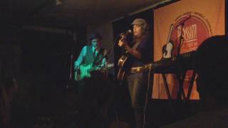 &quot;Edge of My Seat&quot; By Amber Rubarth (w/Austin Nevins) at Club Passim 8/23/09