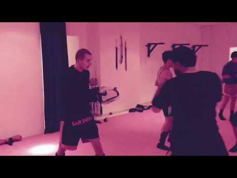 Kickboxen Thaiboxen Sanda Erkrath Hochdahl Düsseldorf Training Kampfkunst Schule Yen