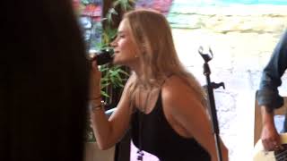 Amanecer - Nicole - Junta Comunidad 2017