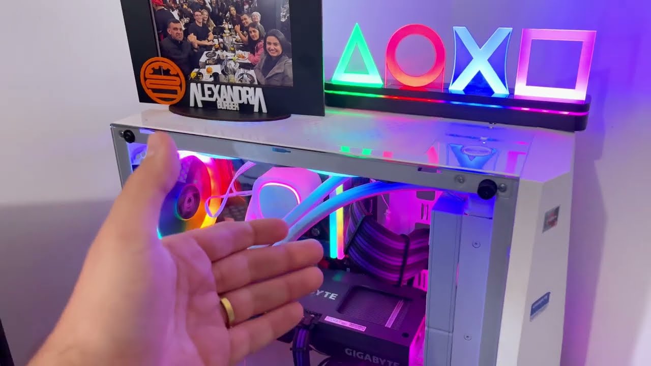 Tour Pelo MEU SETUP GAMER 2024! Veja Como Está Ficando INCRÍVEL! 😍