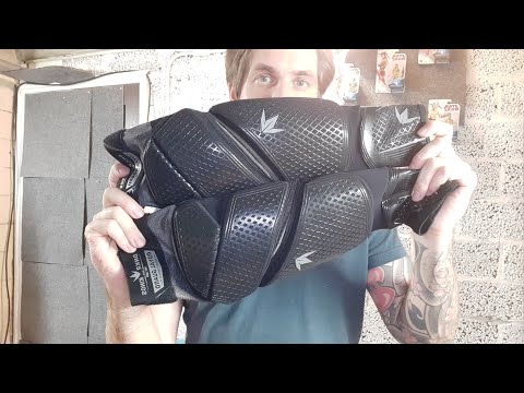 Bunkerkings Supreme V2 elbow pads first impression.