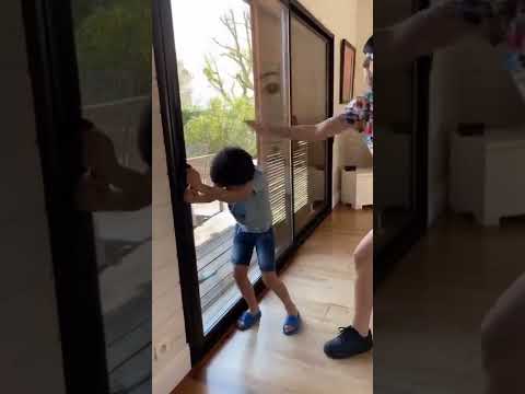 Elias was having a hard time coping with the lockdown 🤪