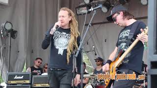 FRENZAL RHOMB - Bucket Bong @ Rockfest, Montebello QC - 2017-06-24