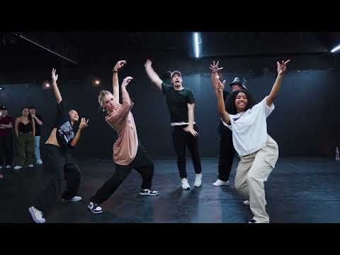 PERDOA POR TUDO VIDA - VEIGH (COREOGRAFIA CACO ANICETO E YAGO LEÃO)