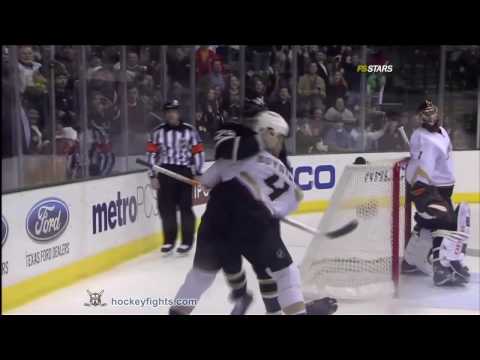 Nick Boynton vs Steve Ott