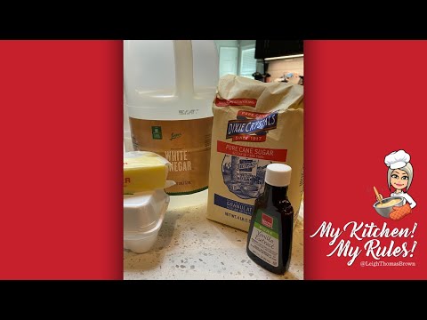 Let’s make 6 Ingredient Southern Chess Pie! #Shorts