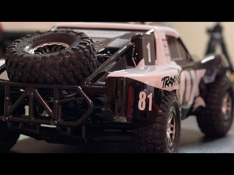 Traxxas Slash 4x4 VXl Spare tire mount assembly / RPM Spare Tire Mount