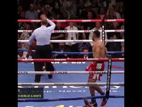 Gilberto Ramírez stopping Sullivan Barrera