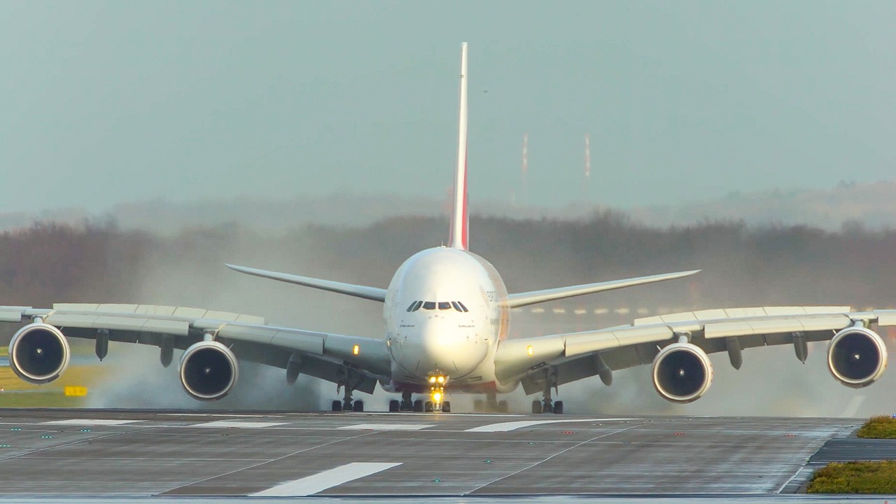 60 MINUTES PURE AVIATION - AIRBUS A380 LANDING, BOEING 747, A300, Il62 ... (4K)