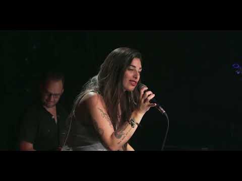 La Malí Cerviño - De mi barrio (En vivo)