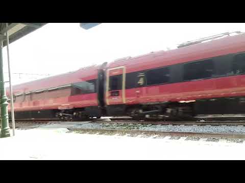 ITALO 9915 Torino Porta Nuova-Bari Centrale transita a Santa Maria Capua Vetere.