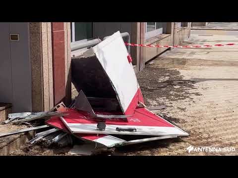 1 APRILE 2024 - TRANI, ASSALTO AL BANCOMAT: TANTI DANNI, BOTTINO DA QUANTIFICARE