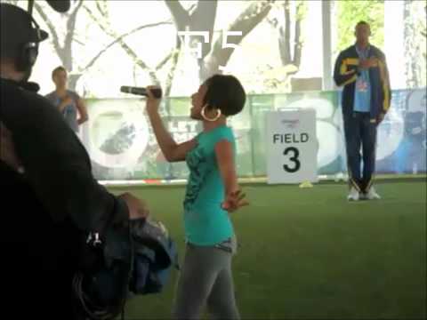 [HD] Tiffany Evans - Live Vocal Range - E3-E6 3 Octaves