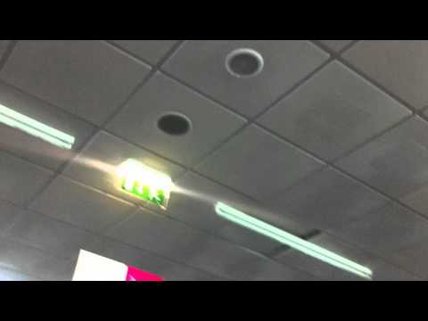 DJ Shock & DJ Tape - Makossa