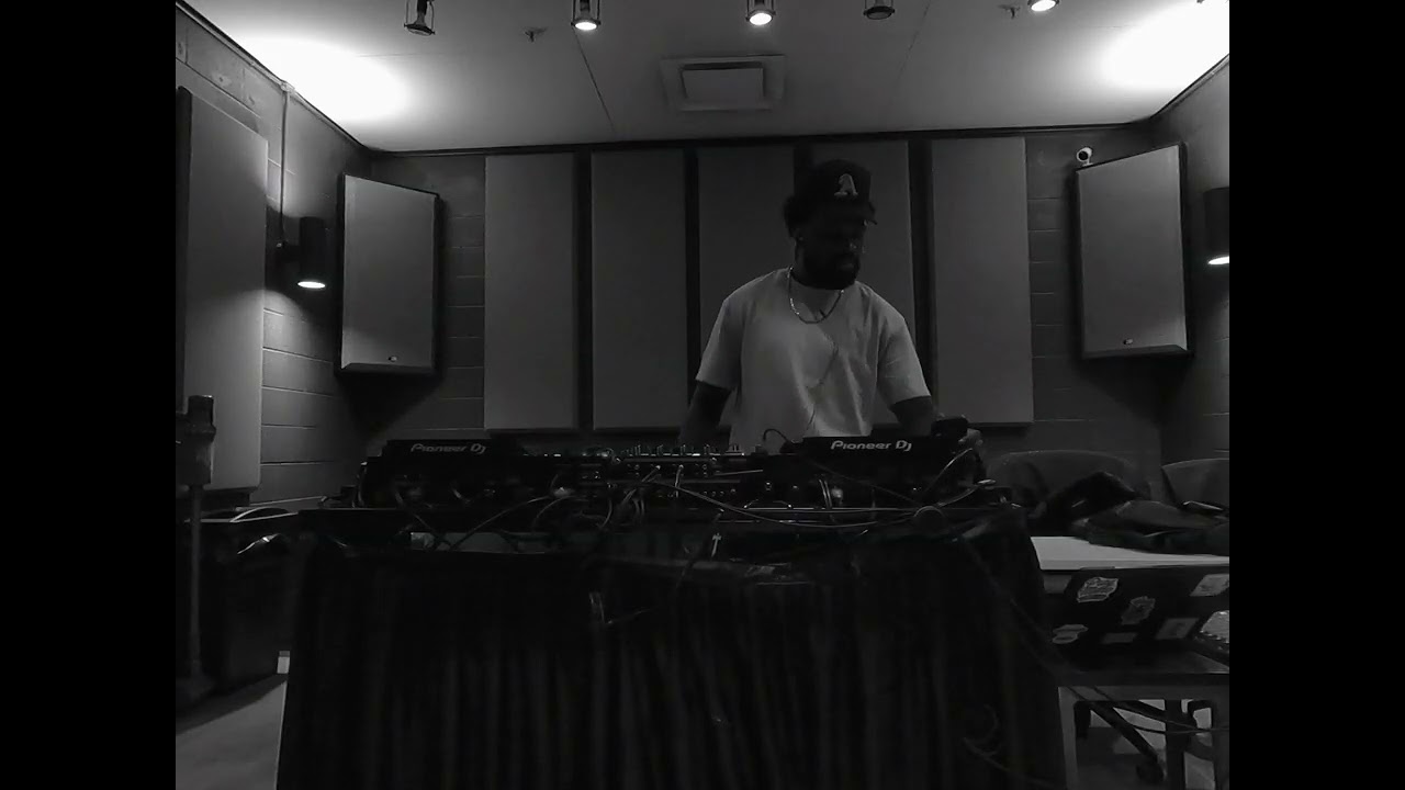 Promotional video thumbnail 2 for Sasky Mali Music