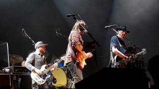 Neil Young & Promise Of The Real -  Love And Only Love    - The O2 London - 11 - 06 - 2016