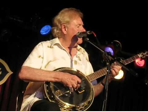 THE (ACOUSTIC) STRAWBS -- "SHINE ON SILVER SUN"