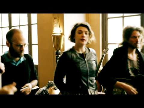 Isabella (acoustic) - Moriarty