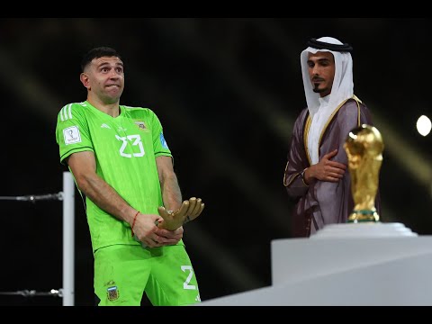 Emiliano Martínez FUNNY MOMENT AT THE 2022 WORLD CUP FINAL