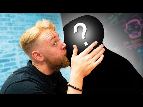 I KISSED Everyone At The Office... Video