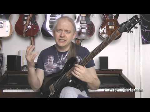 Robot Licks! - Episode 7 - Tremolo Picking Madness @300 bpm!