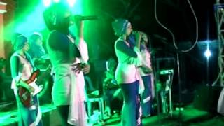 Download lagu Annisa Orkes Putri Sajadah Merah Qasidah Terbaru mp3 Download lagu Annisa Orkes Putri Sajadah Merah Qasidah Terbaru mp3