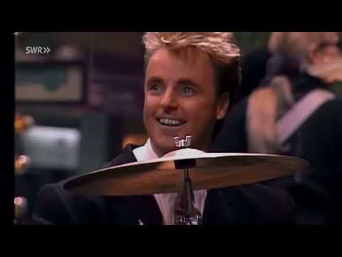 Living In A Box - Living In A Box (TV 1987 Remastered)